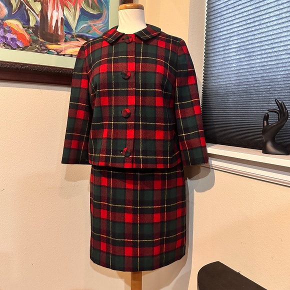 Pendleton 1960's Red Plaid Suit with Mini Skirt - Fits S-M - Picture 7 of 14